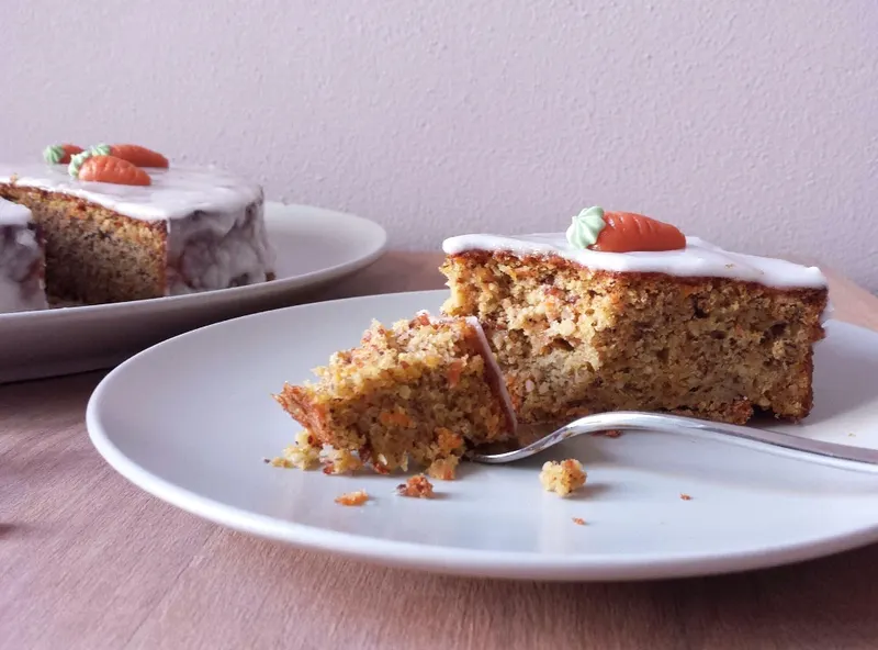 Rüeblitorte da vicino, torta di carote e nocciole